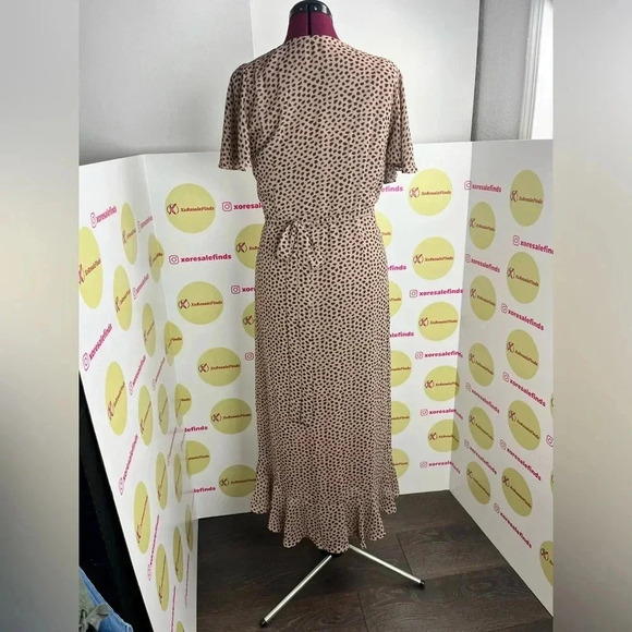 Arrays Women's Short Puff Sleeve Wrap-Style Leopard Print Dress - Picture 7 of 10